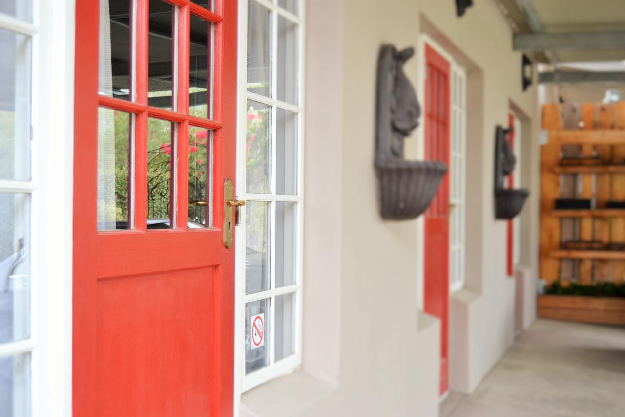 Versailles Self-Catering Wellington Esterno foto